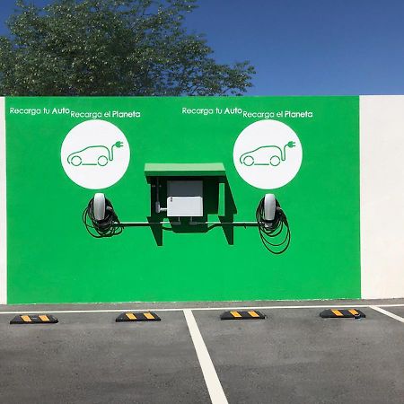 Ramada Encore By Wyndham Guadalajara Aeropuerto Las Pintas Εξωτερικό φωτογραφία