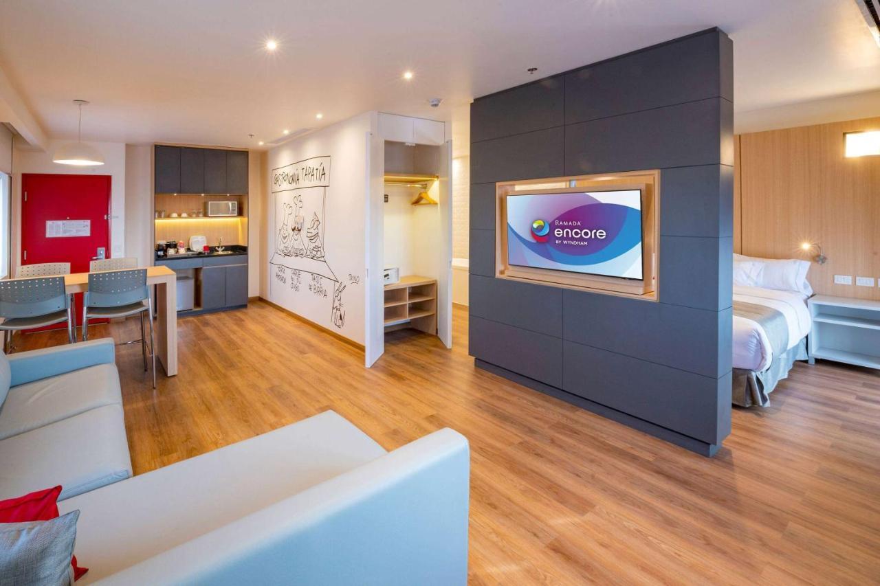 Ramada Encore By Wyndham Guadalajara Aeropuerto Las Pintas Εξωτερικό φωτογραφία