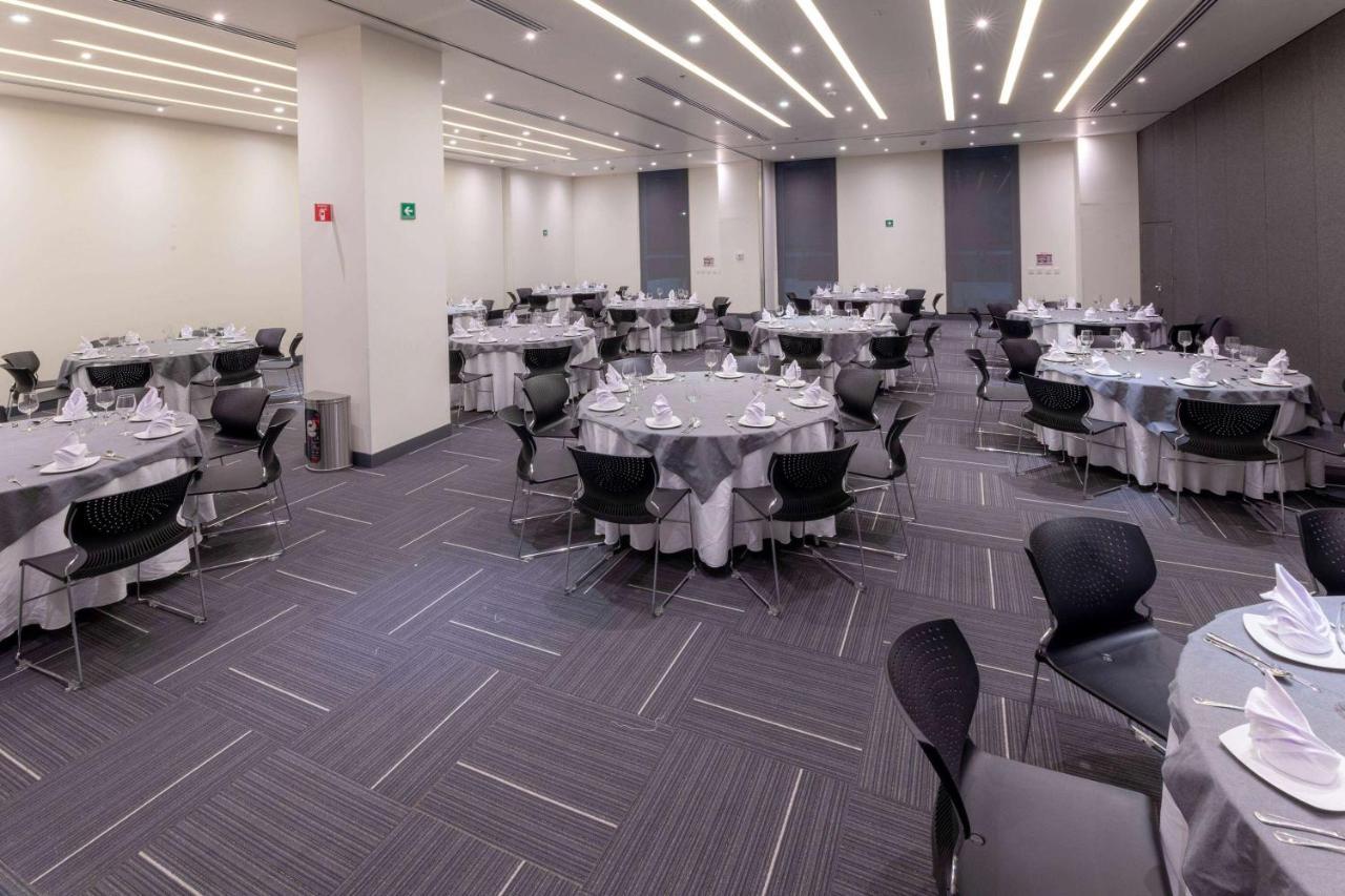 Ramada Encore By Wyndham Guadalajara Aeropuerto Las Pintas Εξωτερικό φωτογραφία