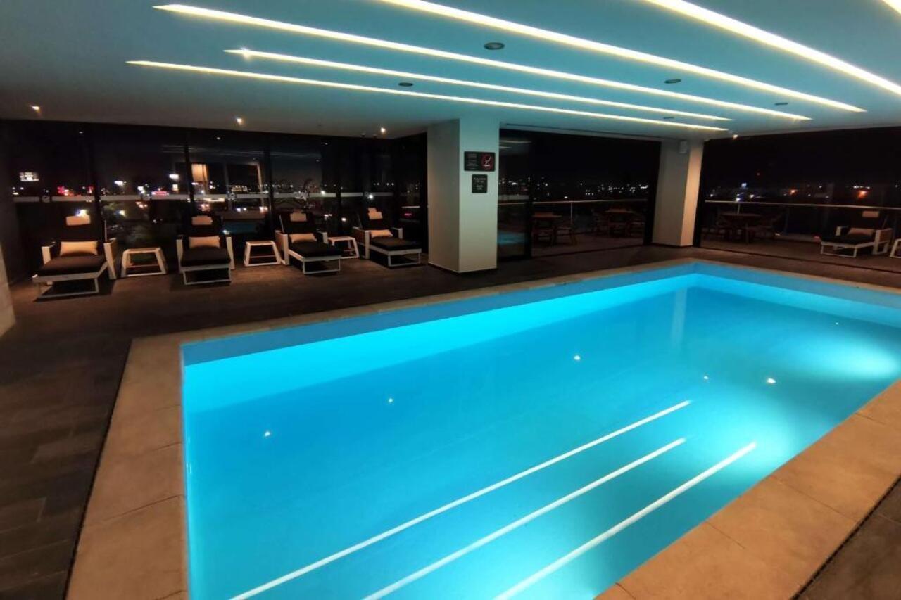 Ramada Encore By Wyndham Guadalajara Aeropuerto Las Pintas Εξωτερικό φωτογραφία