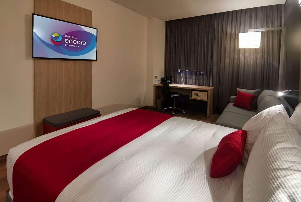 Ramada Encore By Wyndham Guadalajara Aeropuerto Las Pintas Δωμάτιο φωτογραφία