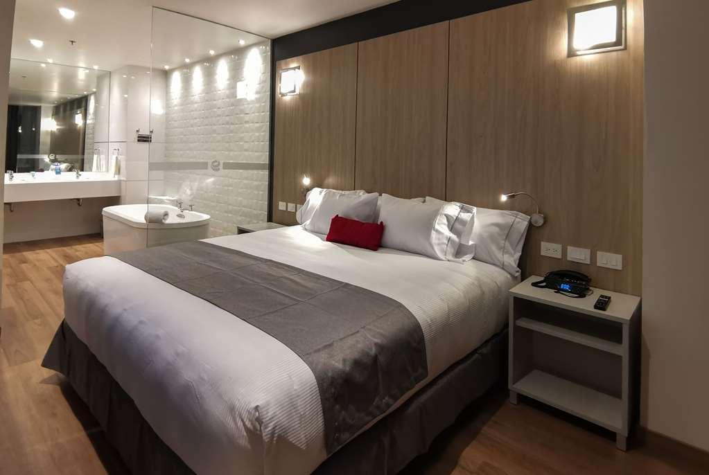 Ramada Encore By Wyndham Guadalajara Aeropuerto Las Pintas Δωμάτιο φωτογραφία